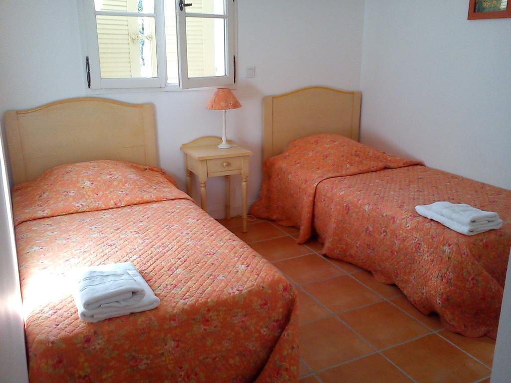 Provencal House In Fayence With Pool & Indoor Spa Rum bild